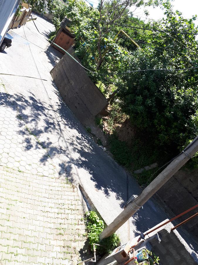Guest House In Sarpi Exterior foto